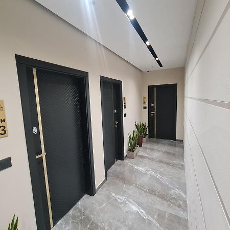 La Mirage Apartment 04 Tiranë Eksteriør bilde