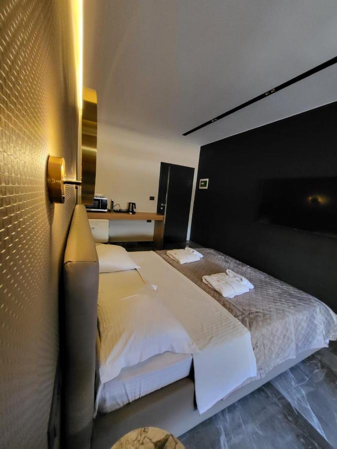 La Mirage Apartment 04 Tiranë Eksteriør bilde